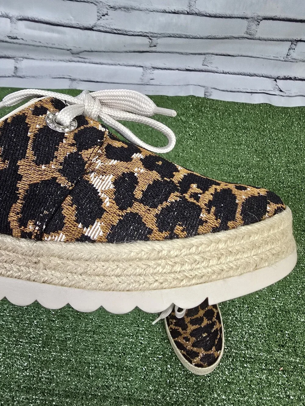 Crown & Ivy Dolly Espadrille Stacked Sole Leopard Woven Canvas Shoes Size 9